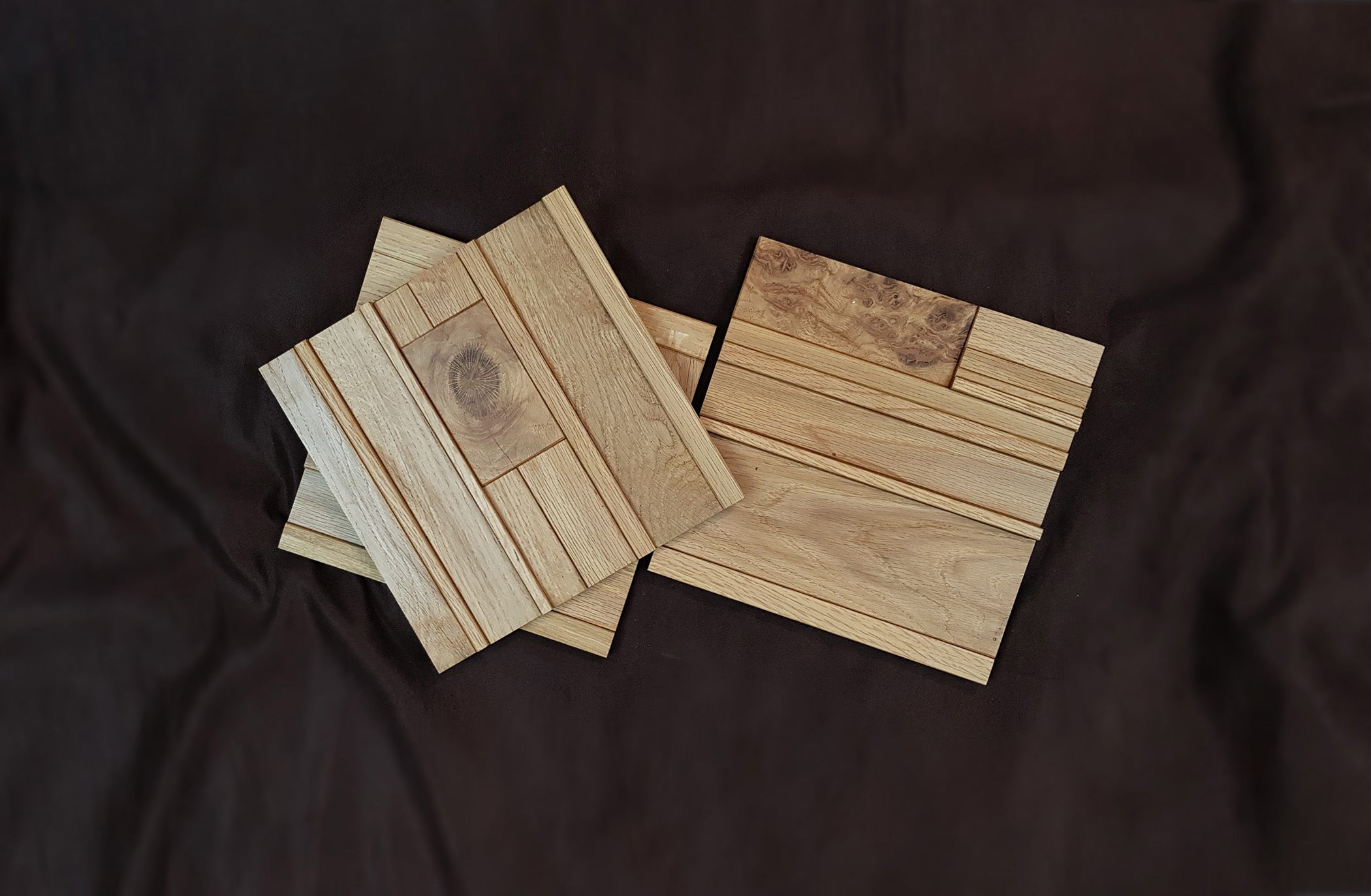 Mosaic wall panel in oak