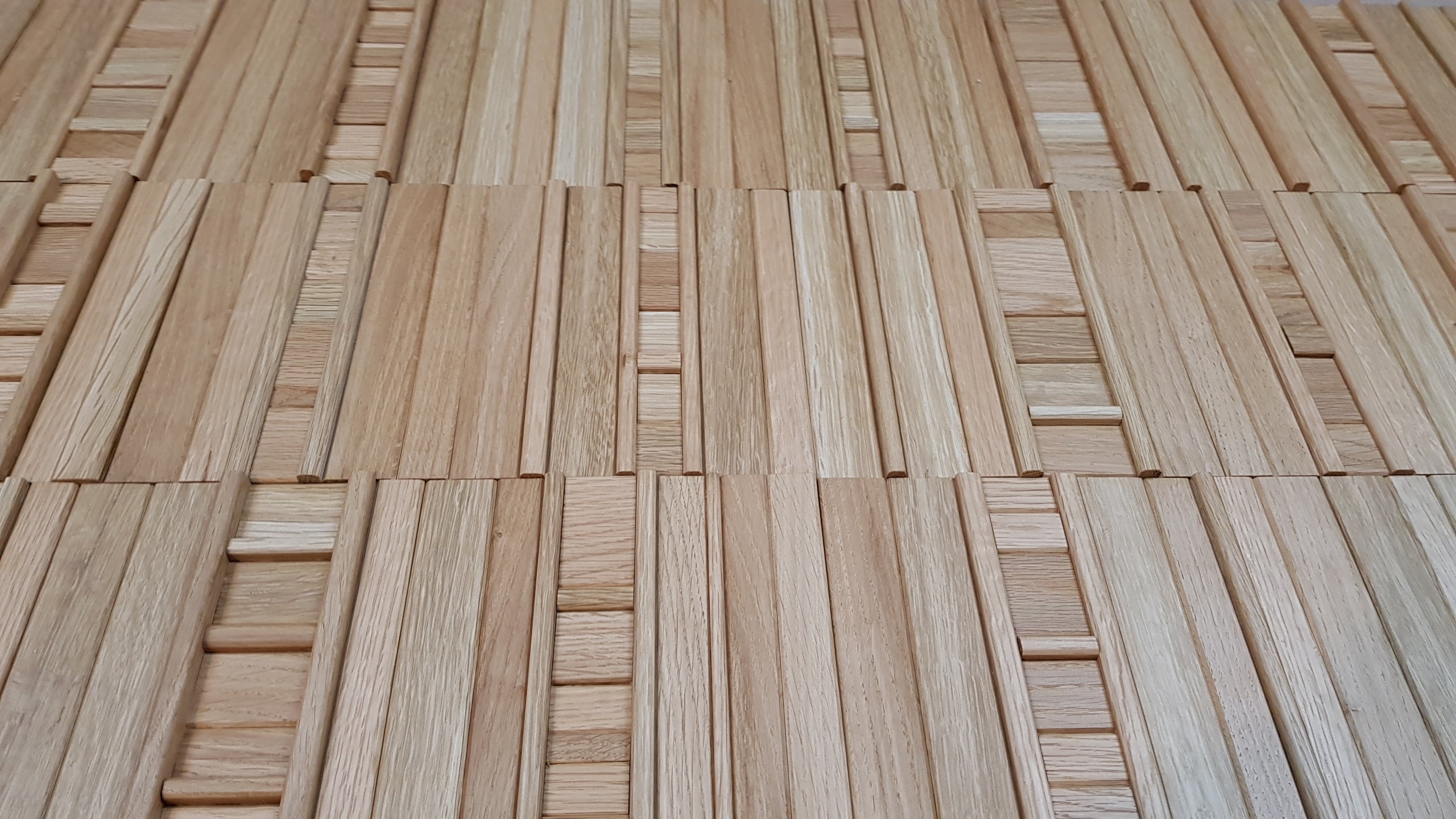 Custom made 3d mosaic wall tiles in oak