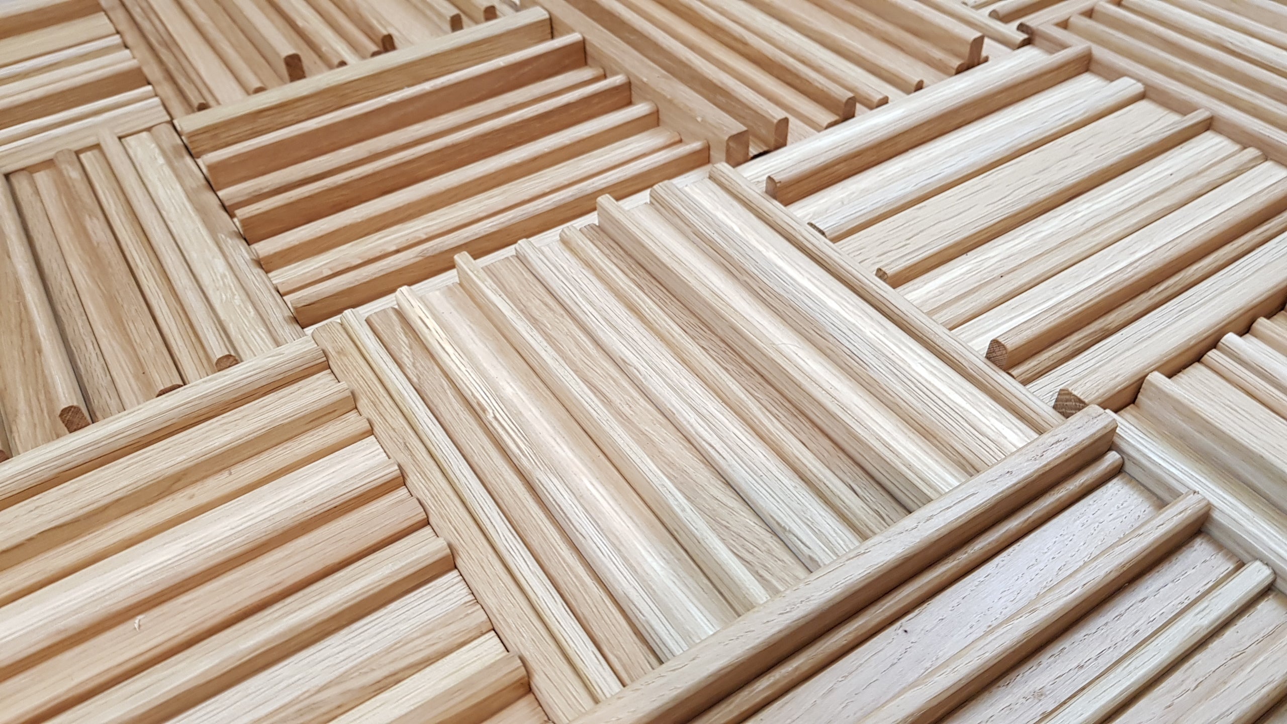 acoustic wall panel in oak - for high tones