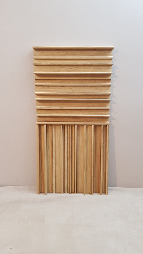 acoustic wall panel in oak - for mid tones